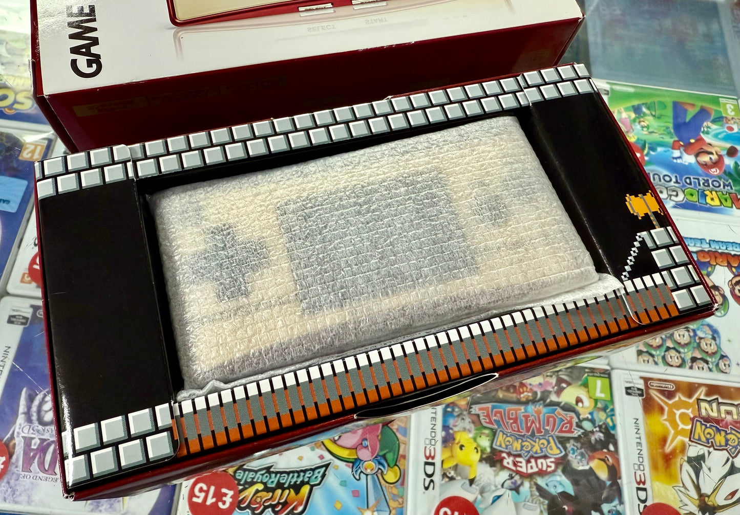 Nintendo Gameboy Micro 20th Mario Anniversary