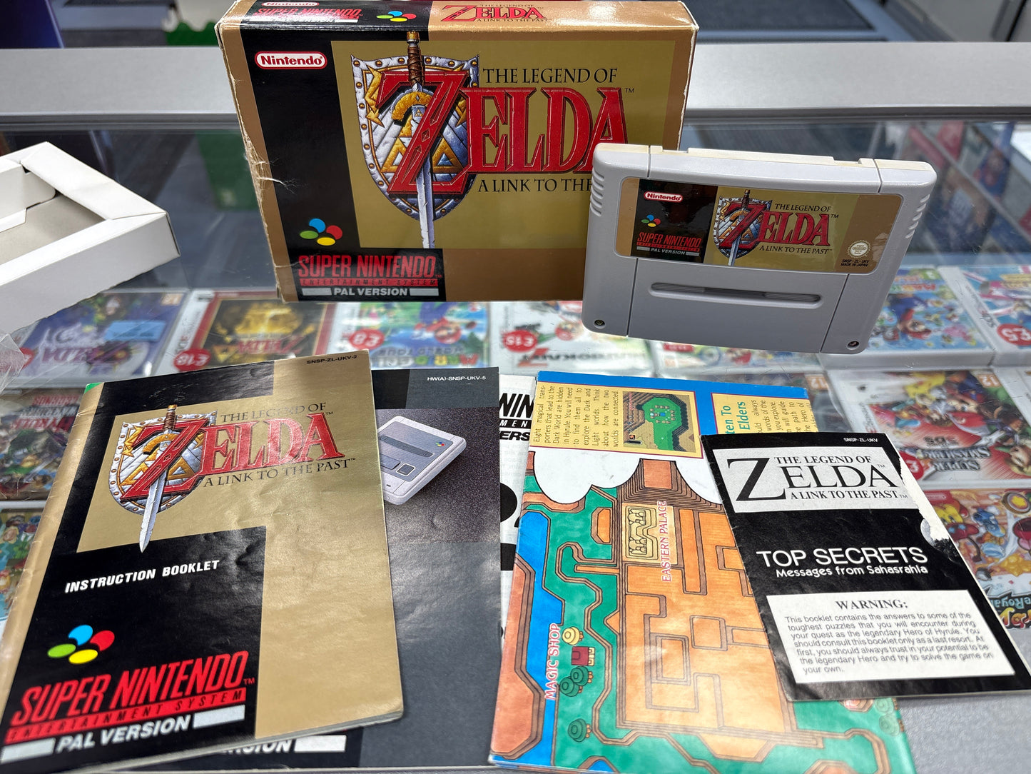 The Legend of Zelda: A Link to the Past - Super Nintendo (SNES)