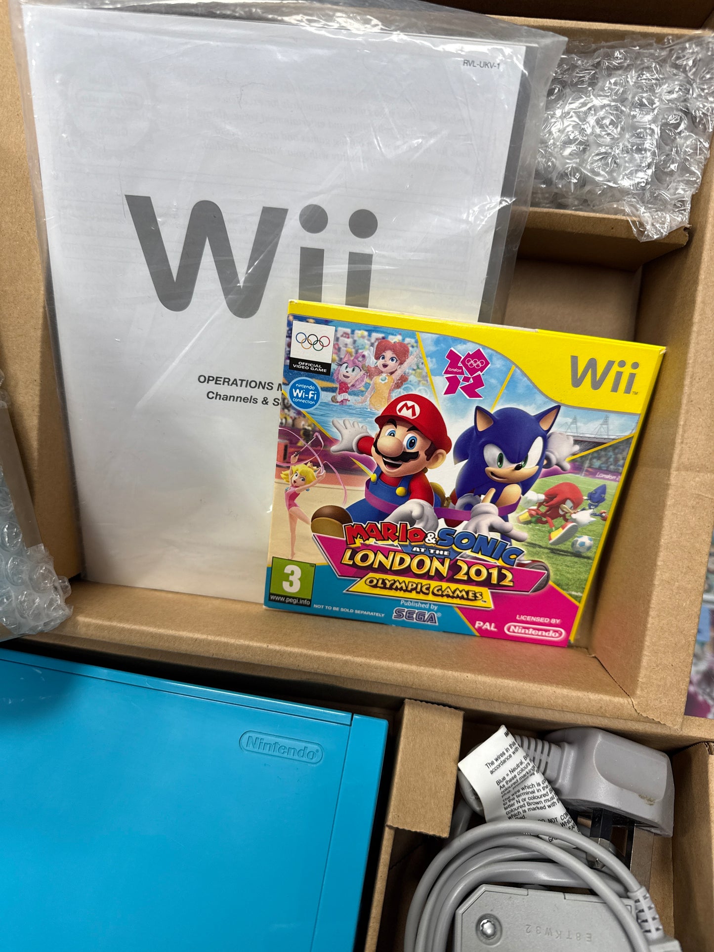 Nintendo Wii Mario & Sonic London 2012 Limited Edition Pack.