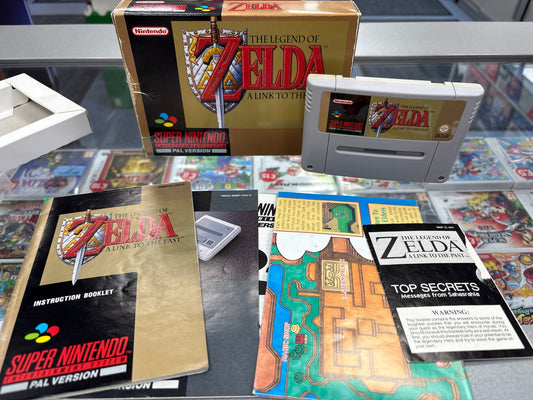 The Legend of Zelda: A Link to the Past - Super Nintendo (SNES)