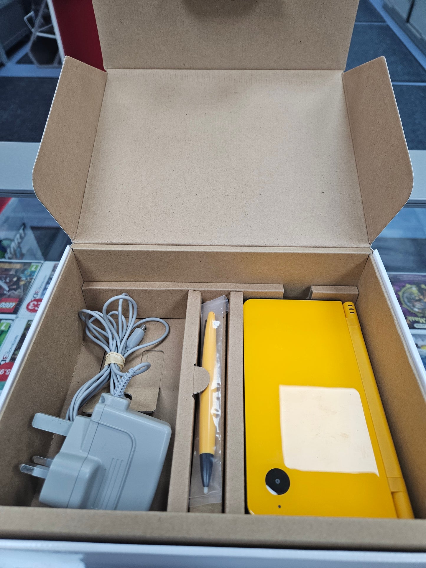 Yellow Nintendo DSi XL