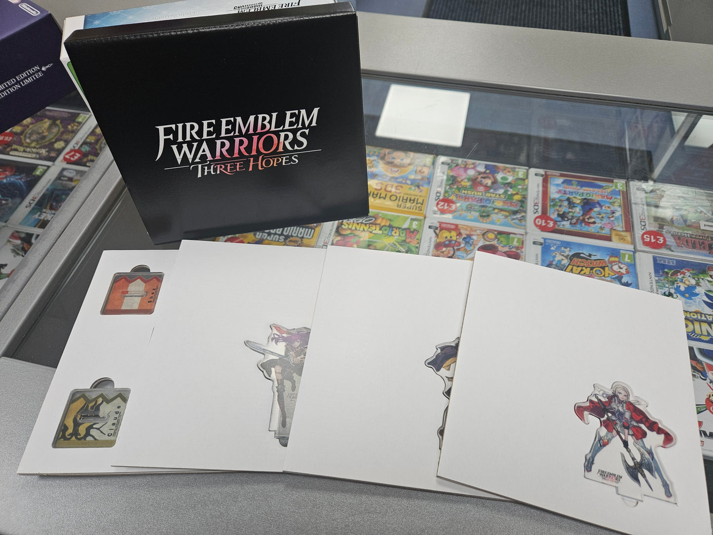 Fire Emblem Warriors: Three Hopes Limited Edition - Nintendo Switch